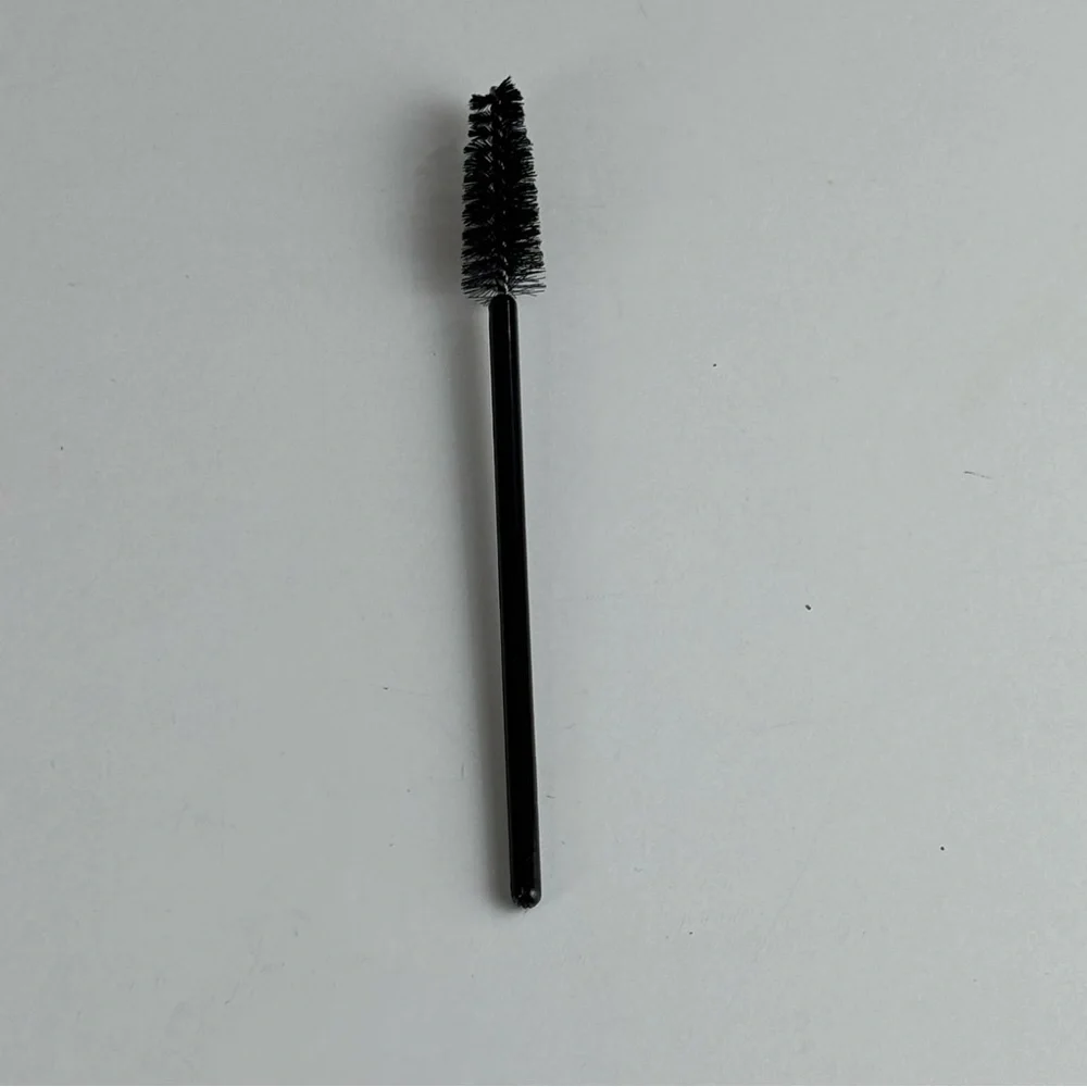 Makeup Brush and makeup cousion ,spoolie and mirror  tool Set